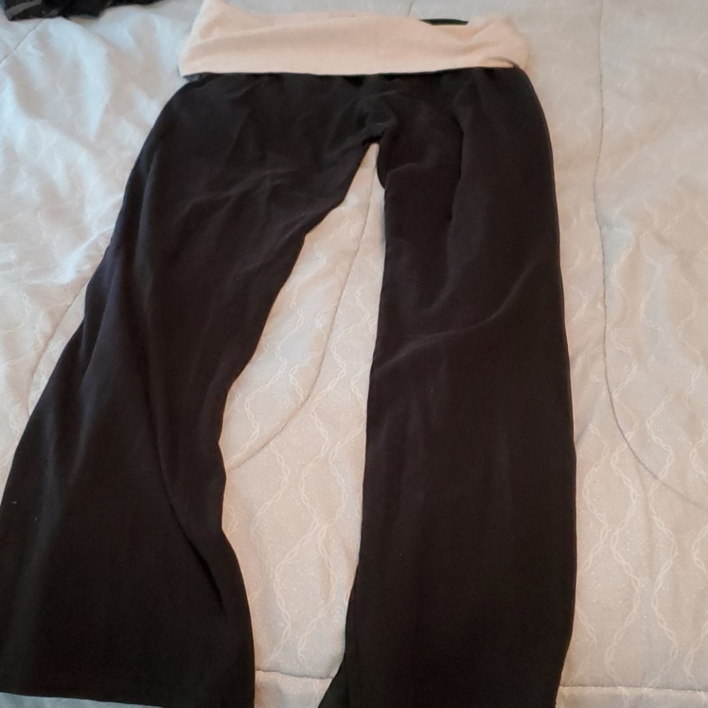 Yoga pants